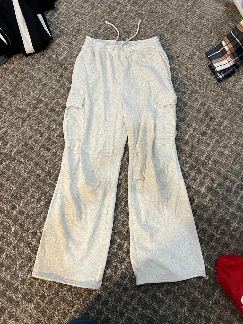 Hollister Light Gray Ultra High-Rise Sweatpants
